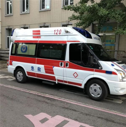 路南选择我们的救护车出租,开启安心转院之旅